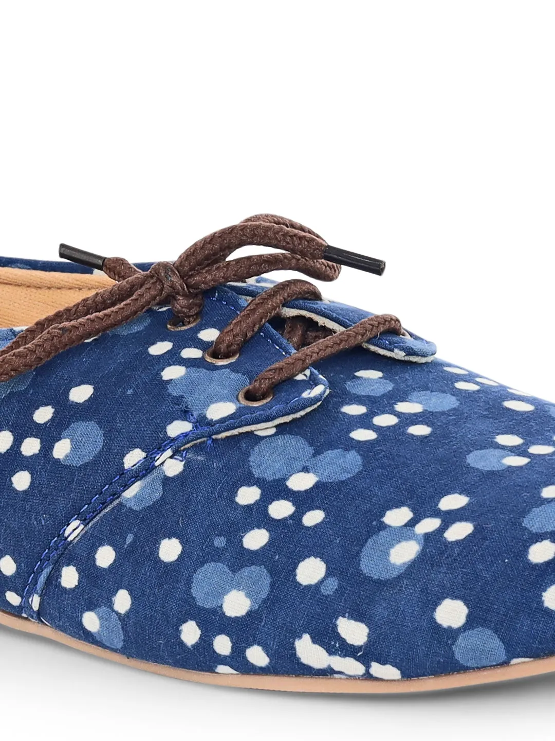 Blue Dabu Print Casual Oxfords