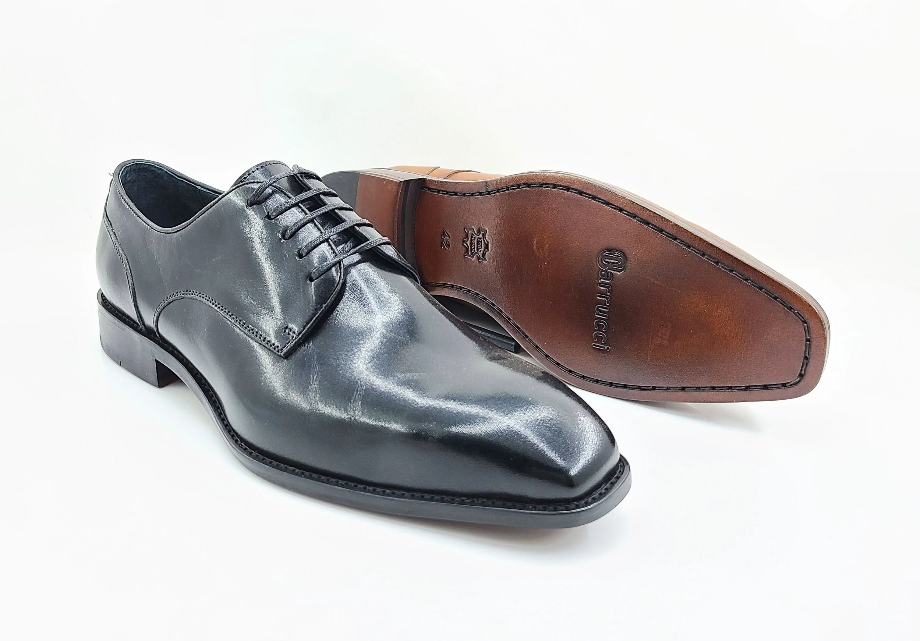 Burnished Calfskin Lace-Up Shoe Black