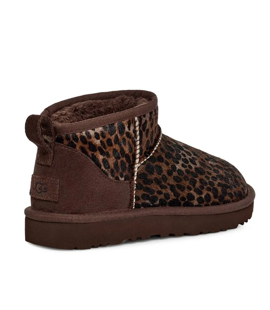 Classic Ultra Mini Caspian in Burnt Cedar by UGG