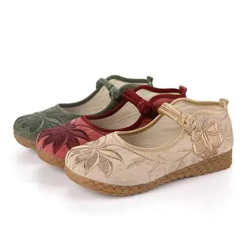 Women Embroidered Flower Soft Sole Casual Flat Loafers